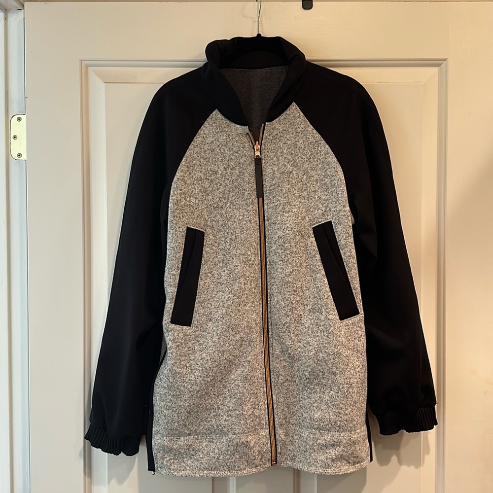 Lululemon revisable jacket